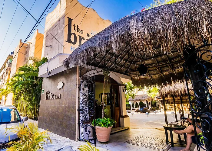 Hotel Bric & 3*